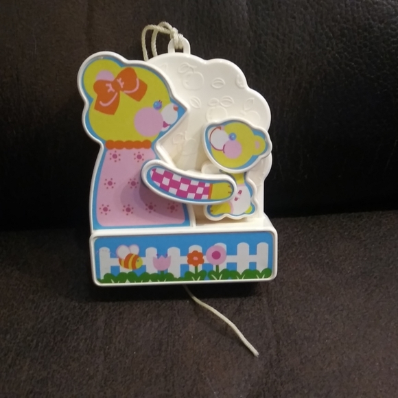 Sankyo Vintage 1982 Tomy Teddy Bear Picnic Pull String Crib Music Box Toy. - Picture 1 of 8